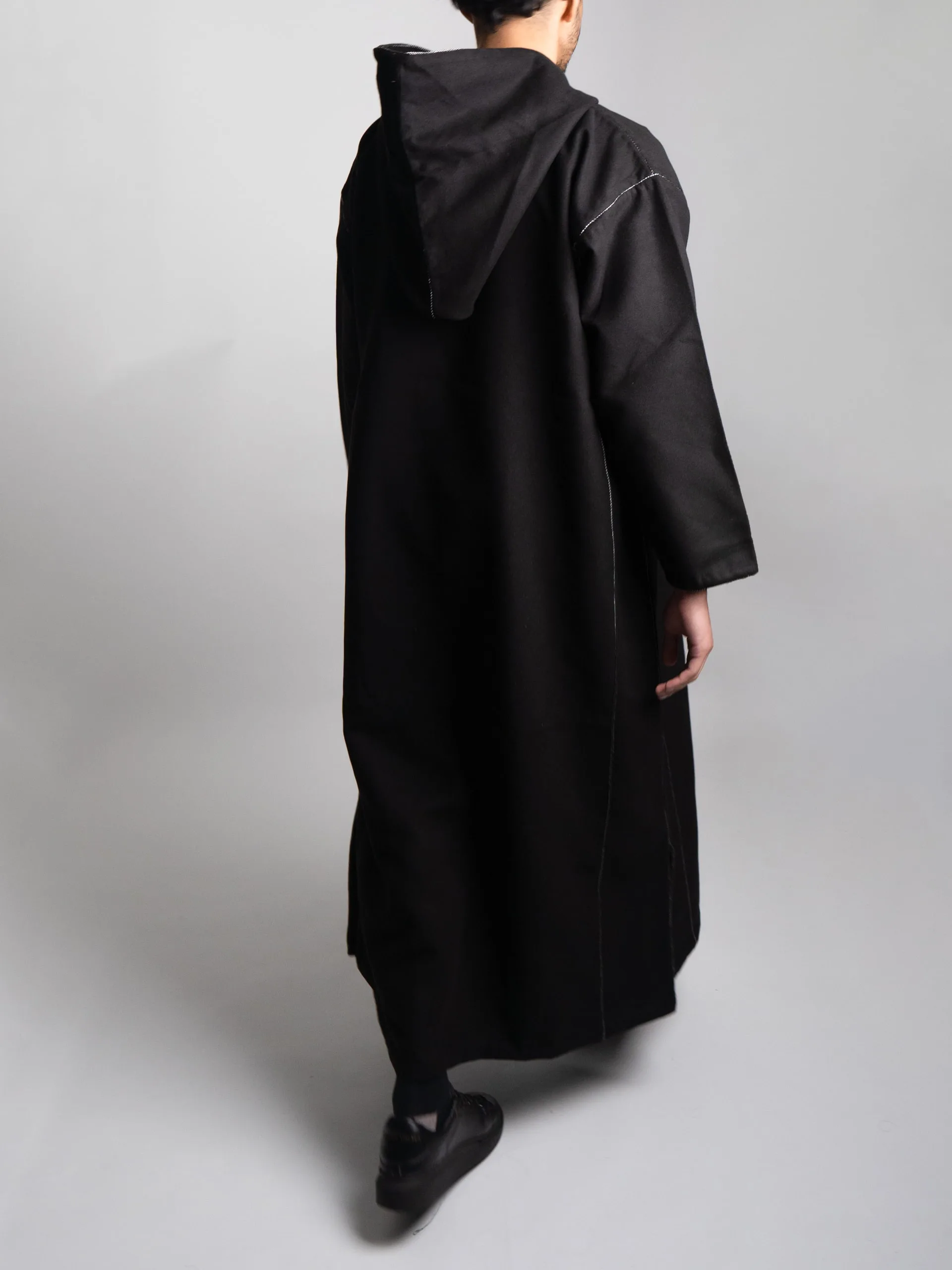 Onyx Black Hooded Moroccan Thobe – Jellabiya