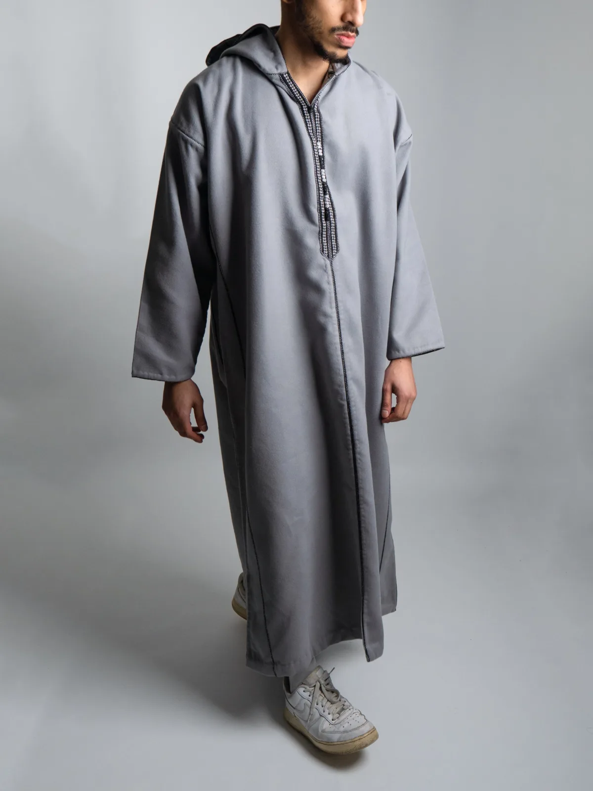 Pearl Grey Hooded Moroccan Thobe – Jellabiya - Image 3