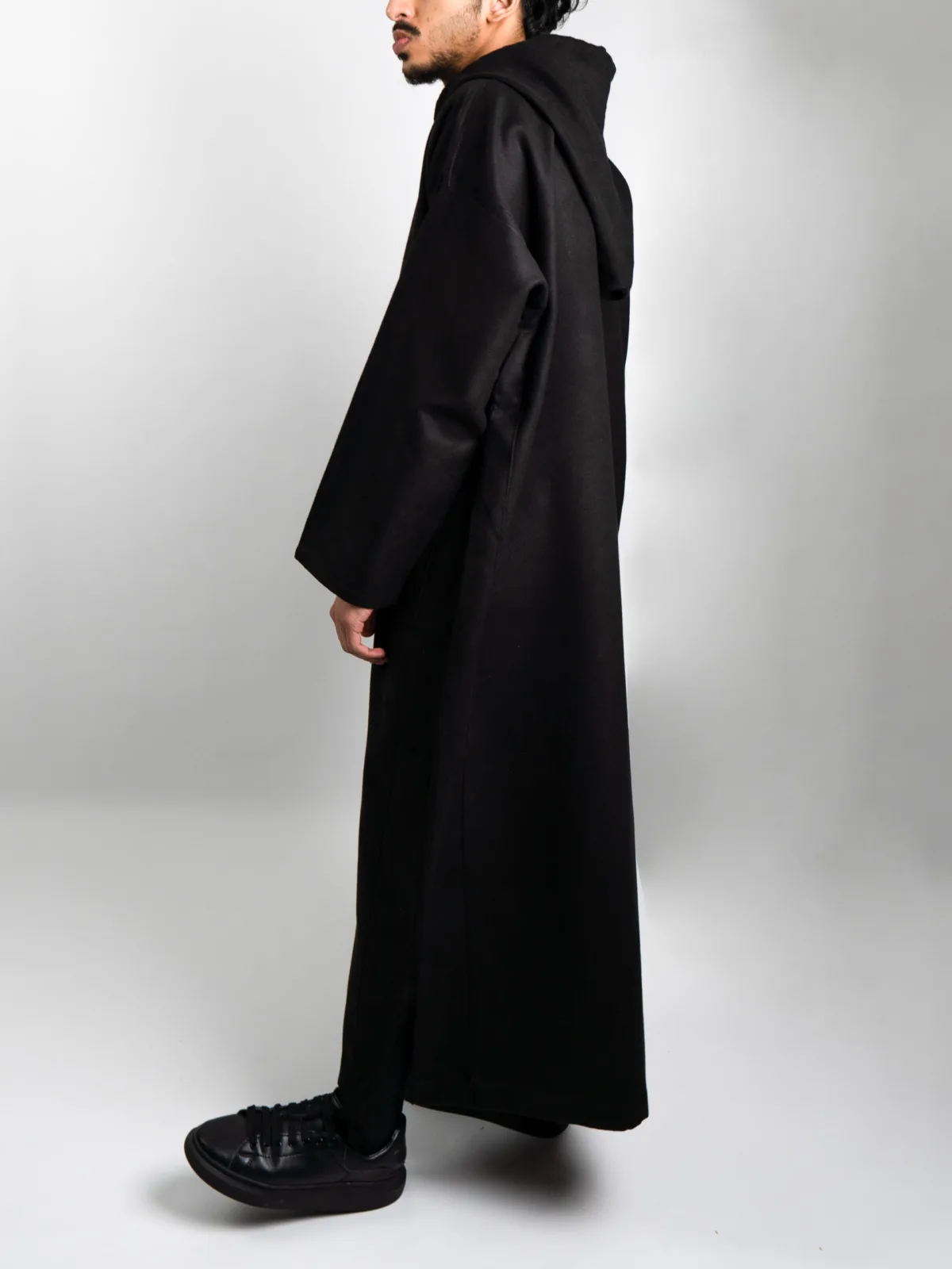 Jet Black Hooded Moroccan Thobe – Jellabiya - Image 4